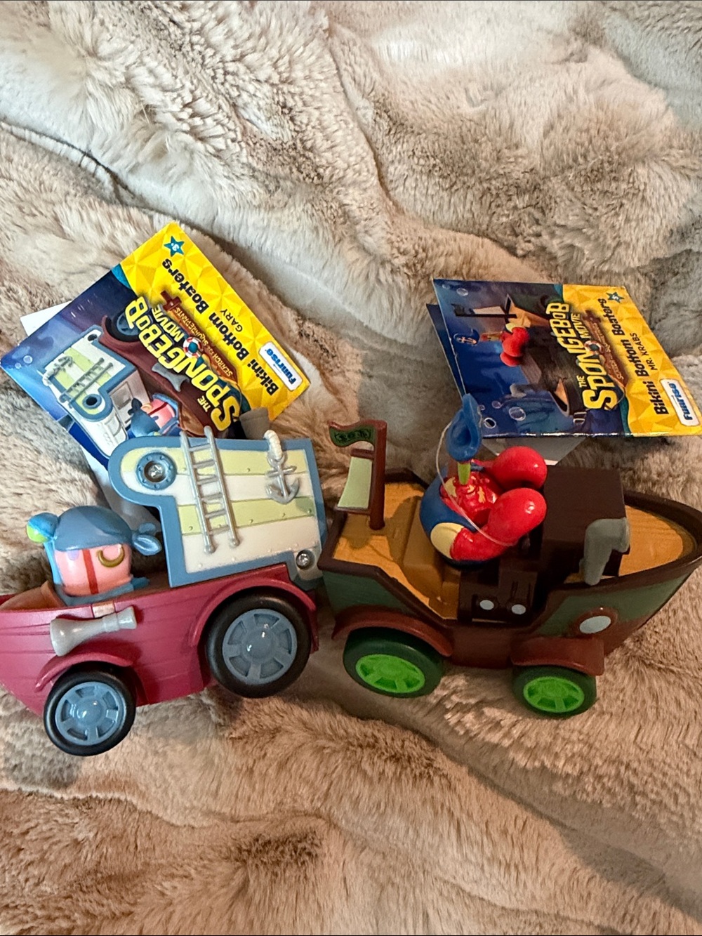 SpongeBob Squarepants Pull-Back Boat & Car Toy Set - Red, Green, Blue, Brown